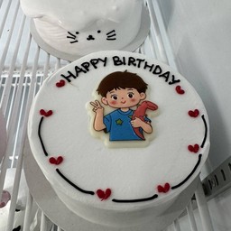 เค้กมินิมอลเด็กผู้ชายขนาดครึ่งปอนด์