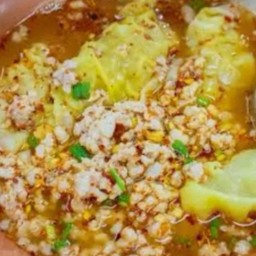 เกี๊ยวต้มส้ม หมูสับรวน