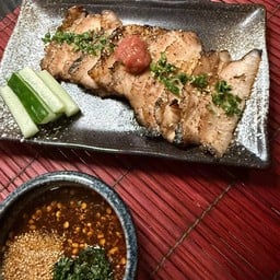 คอหมูย่างหมักโคจิ