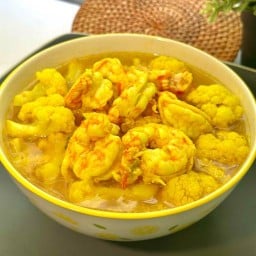 ครัวอริญ แกงใต้ ข้าวแกง กับข้าว สาทร-นราธิวาส24) 1