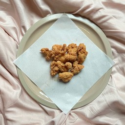 เรื่องไก่ๆ : ไก่ทอด เฟรนช์ฟรายส์