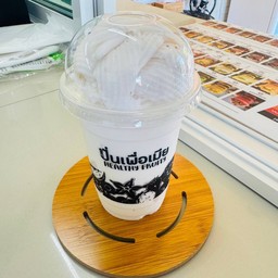 มะพร้าวนมสดปั่น