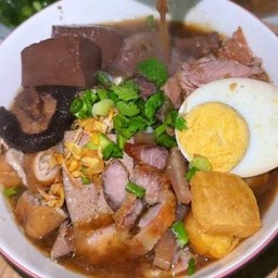 ก๋วยจั๊บน้ำข้น