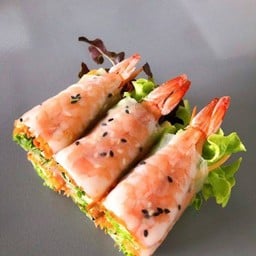 สลัดโรลกุ้งซุชิ