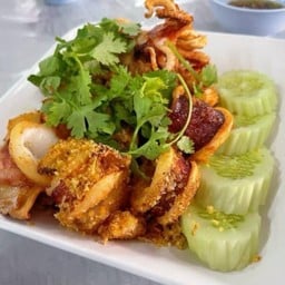 ครัวยายชิ้น (Krua Yaichin) -