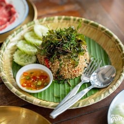 ข้าวผัดกะเพราเนื้อวากิวคลุก