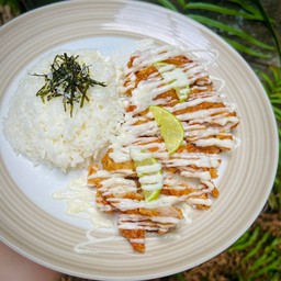 ข้าวไก่ทอดซอสมะนาว