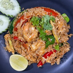 ข้าวผัดต้มยำกุ้ง