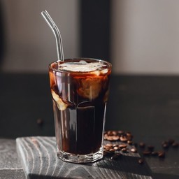 Iced Americano アイスコーヒー