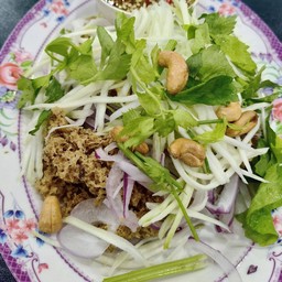 ยำปลาดุกฟู