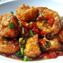 ผัดพริกสดเนื้อปลา