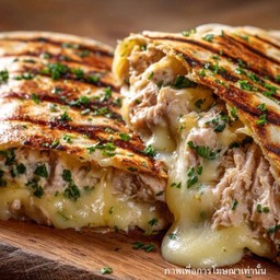 ม้วนทูน่าชีส