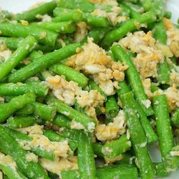 ถั่วฝักยาวผัดไข่(เป็นกับข้าว
