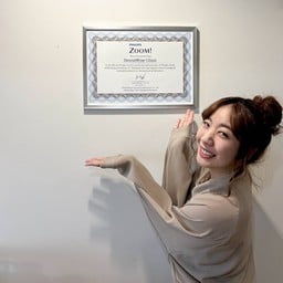 เดนทอลไวสคลินิก คลินิกผู้ให้บริการฟอกสีฟันระบบ Zoom! อย่างเป็นทางการ