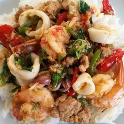 กะเพรารวมมิตร