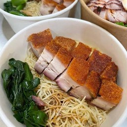 ก๋วยเตี๋ยวหมูกรอบ