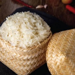 ข้าวเหนียว (หุงใหม่ร้อน) 1ห่อ