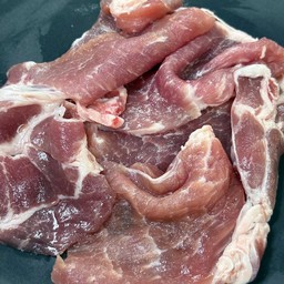 สันคอหมู