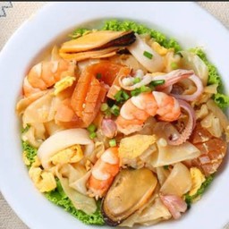 ก๋วเตี๋ยวคั่่วทะเล