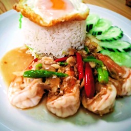 ข้าวกุ้งผัดพริกขี้หนู