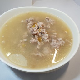 ต้มบ๊วยหมูสับ