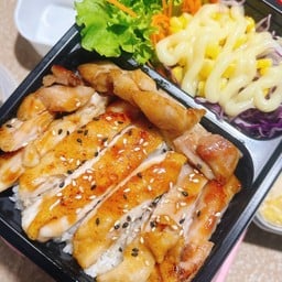 ข้าวไก่บาร์บีคิวสไปซี่