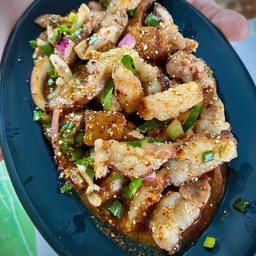 น้ำตก เสือร้องไห้