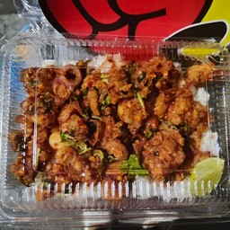 ร้านข้าวยำไก่แซ่บ