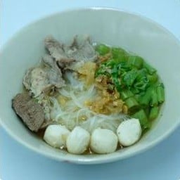 ก๋วยเตี๋ยวหมูน้ำใส