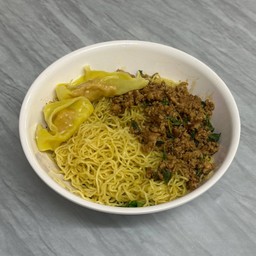 บะหมี่กระเพรา