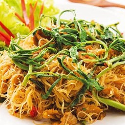 หมี่กระเฉด (เลือกเน้อสัตว์)