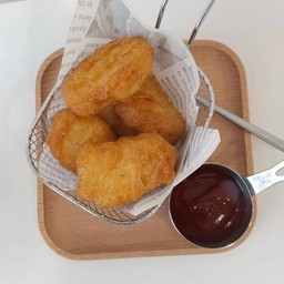 นักเก็ต (6ชีิ้น)