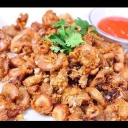ไส้อ่อนทอดกระเทียม