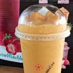 มะม่วงปั่นนมสด