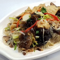 ผัดโป๊ยเซี๊ยนเจ