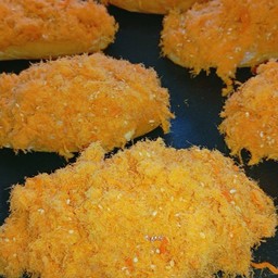 ขนมปังไก่หยอง 肉松面包