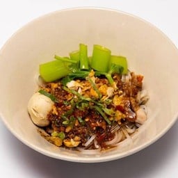 ก๋วยเตี๋ยวแห้งหมู