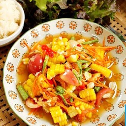 ส้มตำข้าวโพด