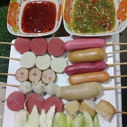 ต้นปลา ลูกชิ้นนึ่ง ซีฟู๊ดดดรสเด็ด