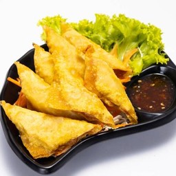 เกี๊ยวทอดไส้หมูสับ