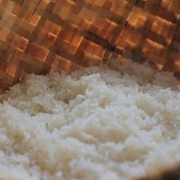 ส้มตำ ตำเติ้ง  By.น้องแตมแตม