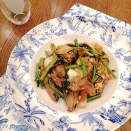 สุกี้แห้งหมู