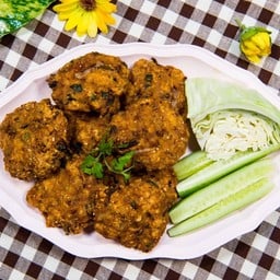 ลาบหมูทอด