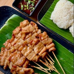 หมูปิ้งแทรกมันชุดเล็ก10ไม้แถม1