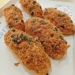 ขนมปังไก่หยองสาหร่าย 海苔肉松面包