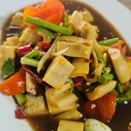 ตำหน่อไม้ปลาร้า