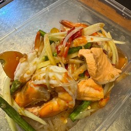 ตำแซลม่อนกุ้ง