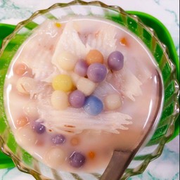 บัวลอย ไม่ใส่ไข่ ทรงเครื่อง