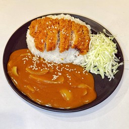 ข้าวแกงกะหรี่ ไก่กรอบ