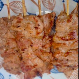 หมูปิ้ง (หมูล้วน) 20ไม้ย่างใหม่ร้อน